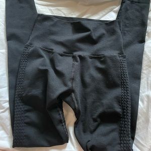 Alphalete halo leggings